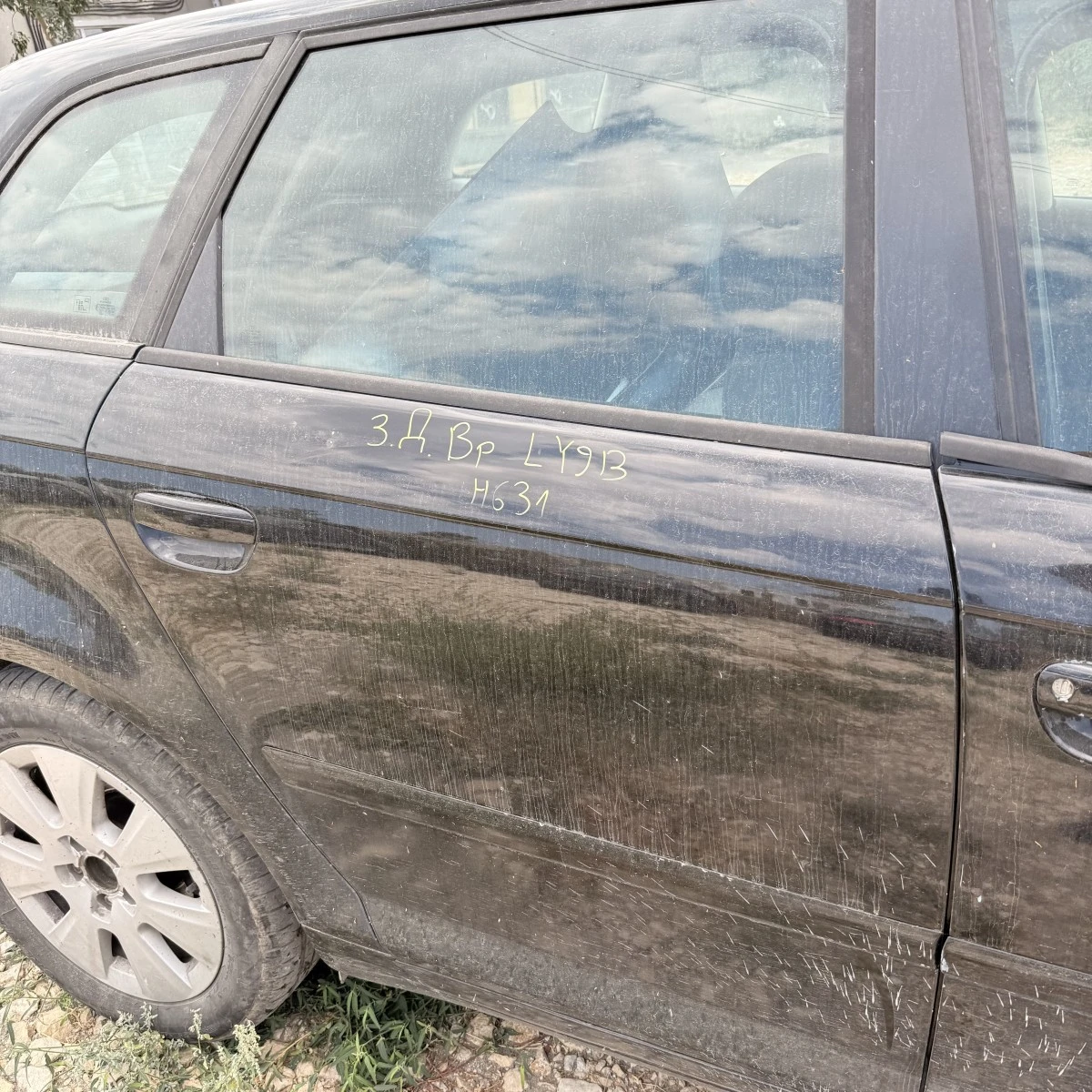 Задна дясна врата Audi a3 8p Facelift 19 BLS Ръчна 8P4833052A LY9B ном631