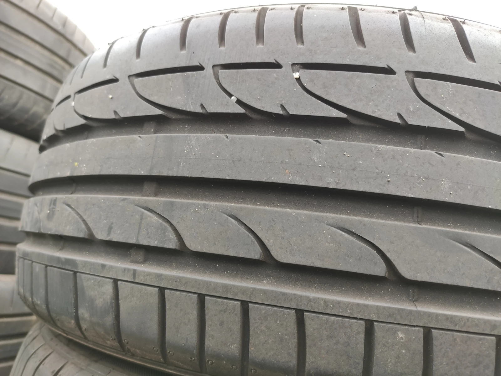 Гуми Летни 215/40R17