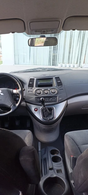 Mitsubishi Grandis DiD, снимка 7