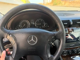 Mercedes-Benz 200, снимка 7
