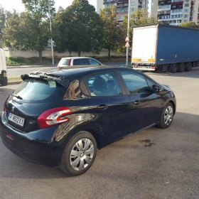 Peugeot 208 Автоматик 1.4HDI, снимка 2