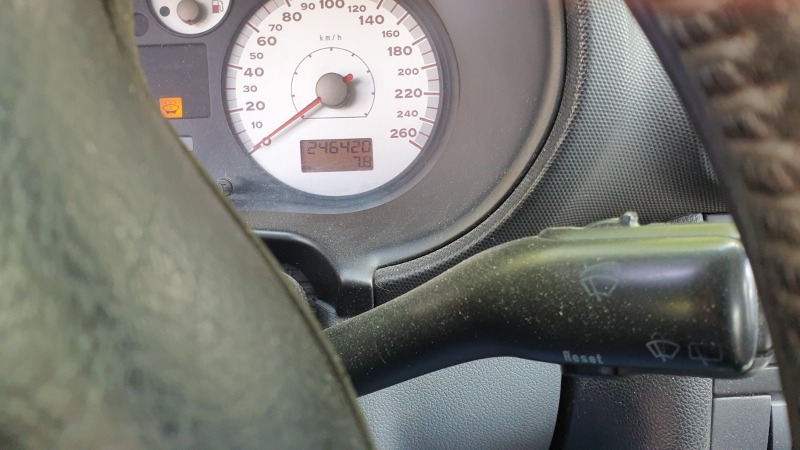 Seat Leon, снимка 11 - Автомобили и джипове - 46025218