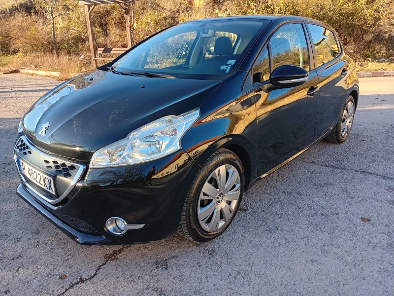 Peugeot 208 Автоматик 1.4HDI, снимка 7 - Автомобили и джипове - 47707412