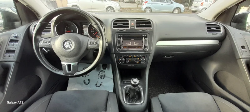 VW Golf 2.0 TDI 140kc.Перфектен, снимка 12 - Автомобили и джипове - 49131985