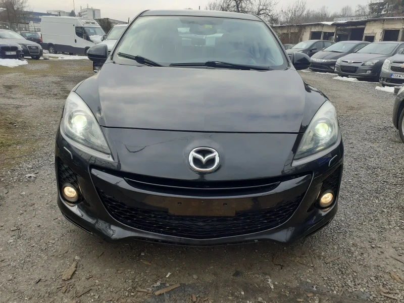 Mazda 3 2.0 FACE LIFT като нова , снимка 1 - Автомобили и джипове - 49273592