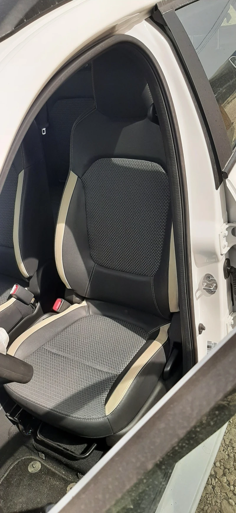 Dacia Spring, снимка 5 - Автомобили и джипове - 49666579