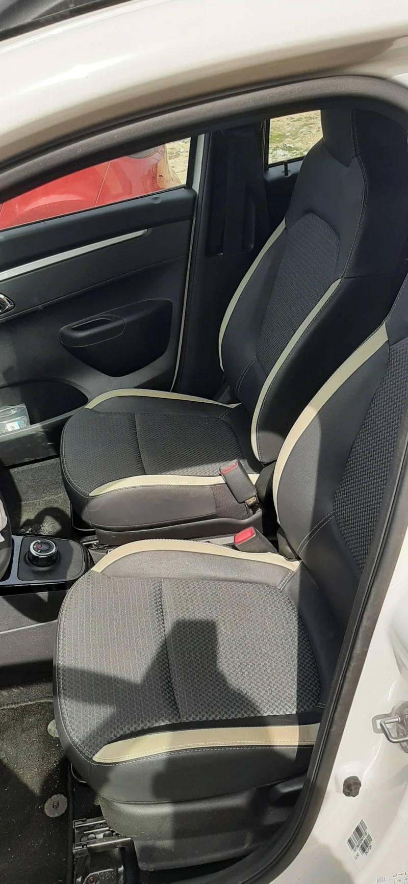 Dacia Spring, снимка 6 - Автомобили и джипове - 49666579