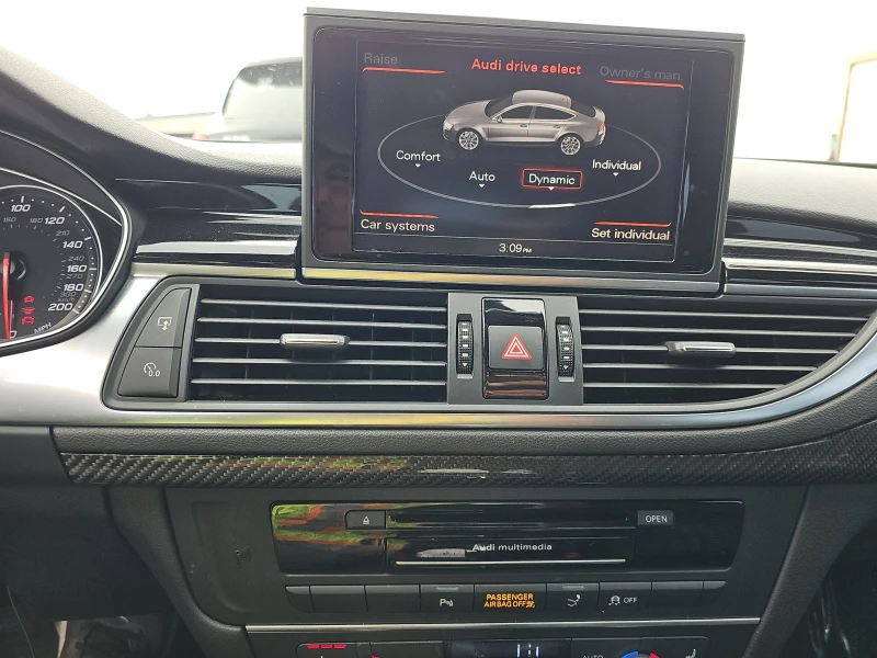 Audi Rs7 DISTRONIK* LANE ASSIST* KEYLESS* BOSE* ВАКУМ* СПОР, снимка 9 - Автомобили и джипове - 52296494
