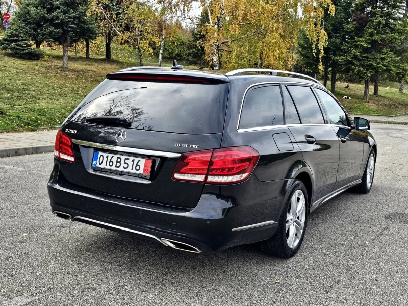 Mercedes-Benz E 250 4 Matic, Avantgarde, Line Asist, Harman/Kardon, снимка 7 - Автомобили и джипове - 52370510