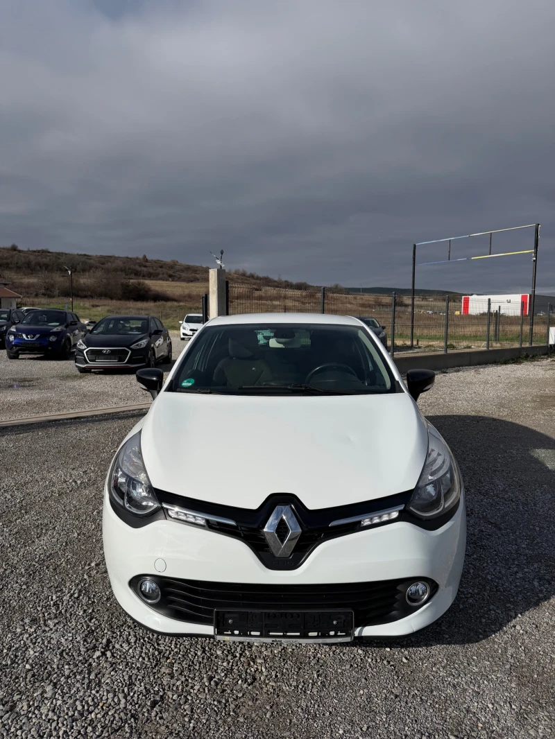 Renault Clio LIMITED 1.2i 16V NAVI EURO 6 TUV COC SERVICE BOOK, снимка 3 - Автомобили и джипове - 52597600