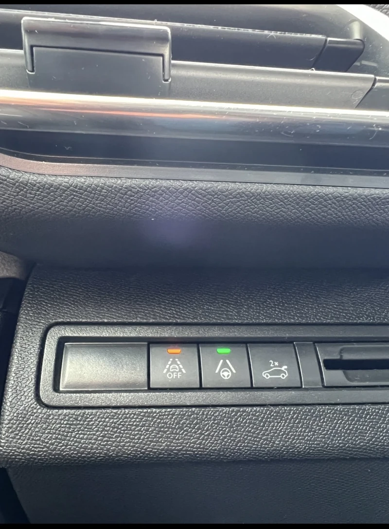 Peugeot 3008 GT , снимка 9 - Автомобили и джипове - 52751899