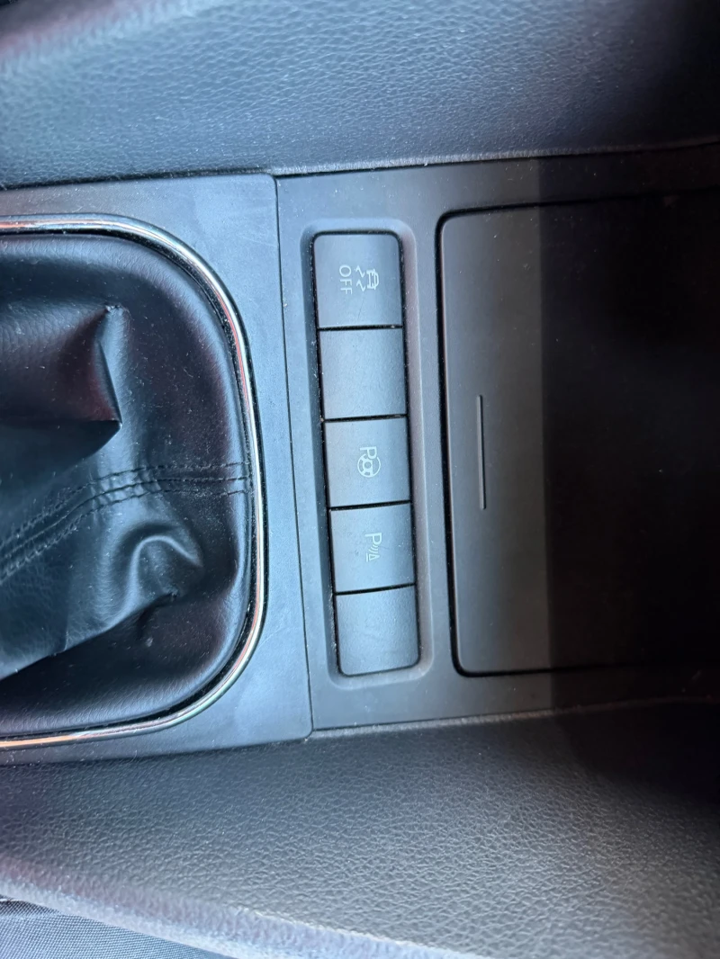 VW Golf, снимка 11 - Автомобили и джипове - 52791954