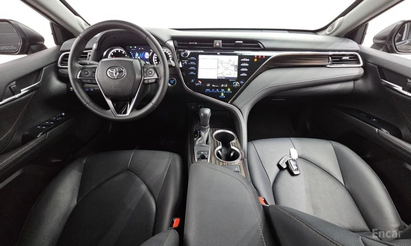 Toyota Camry, снимка 7 - Автомобили и джипове - 52799904