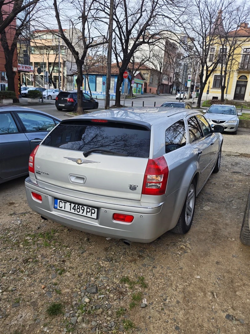 Chrysler 300c Touring, снимка 12 - Автомобили и джипове - 53090588