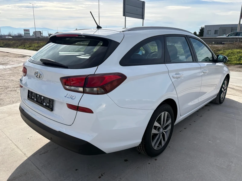 Hyundai I30 1.4i, снимка 5 - Автомобили и джипове - 53266458