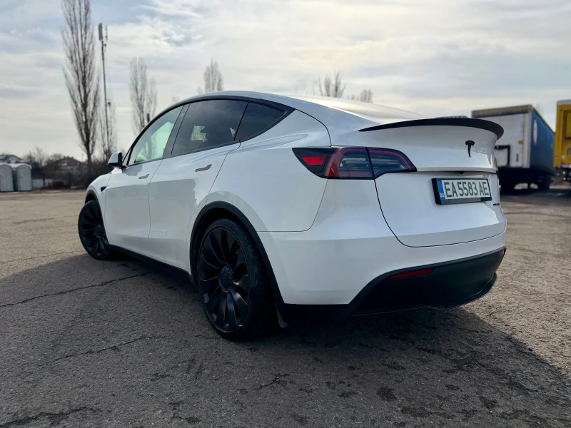 Tesla Model Y Performance 40, 600км Европейска ГАРАНЦИЯ!, снимка 6 - Автомобили и джипове - 53350644