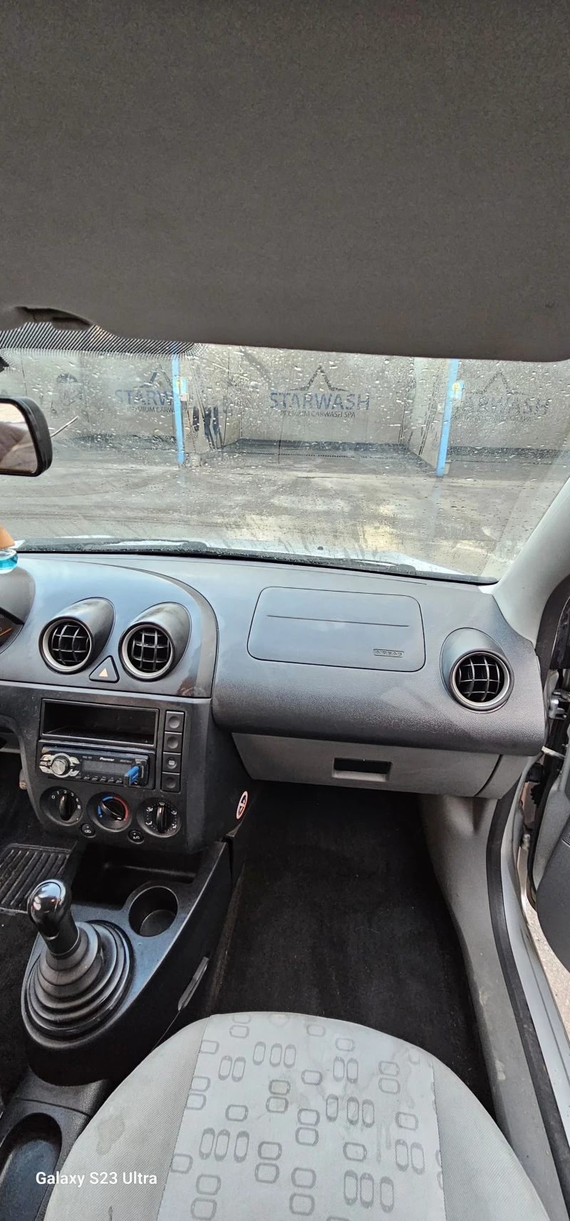 Ford Fiesta, снимка 6 - Автомобили и джипове - 53395055