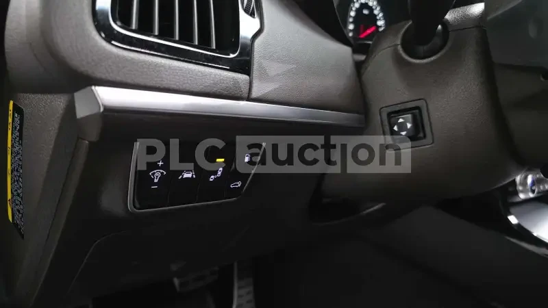 Kia Stinger 3.3| 360| DISTRONIC| ОБДУХ| ВКЛ. ТЕХНОТЕСТ, снимка 12 - Автомобили и джипове - 54485324