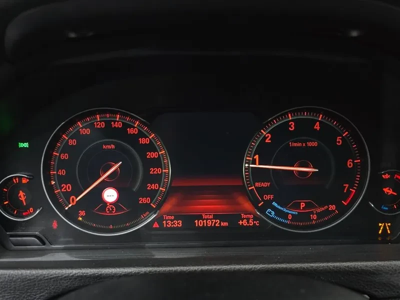 BMW 330 M SPORTS, снимка 8 - Автомобили и джипове - 55925347