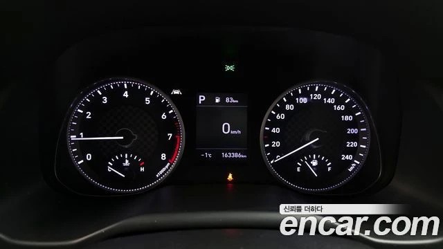 Hyundai Elantra, снимка 8 - Автомобили и джипове - 56082361