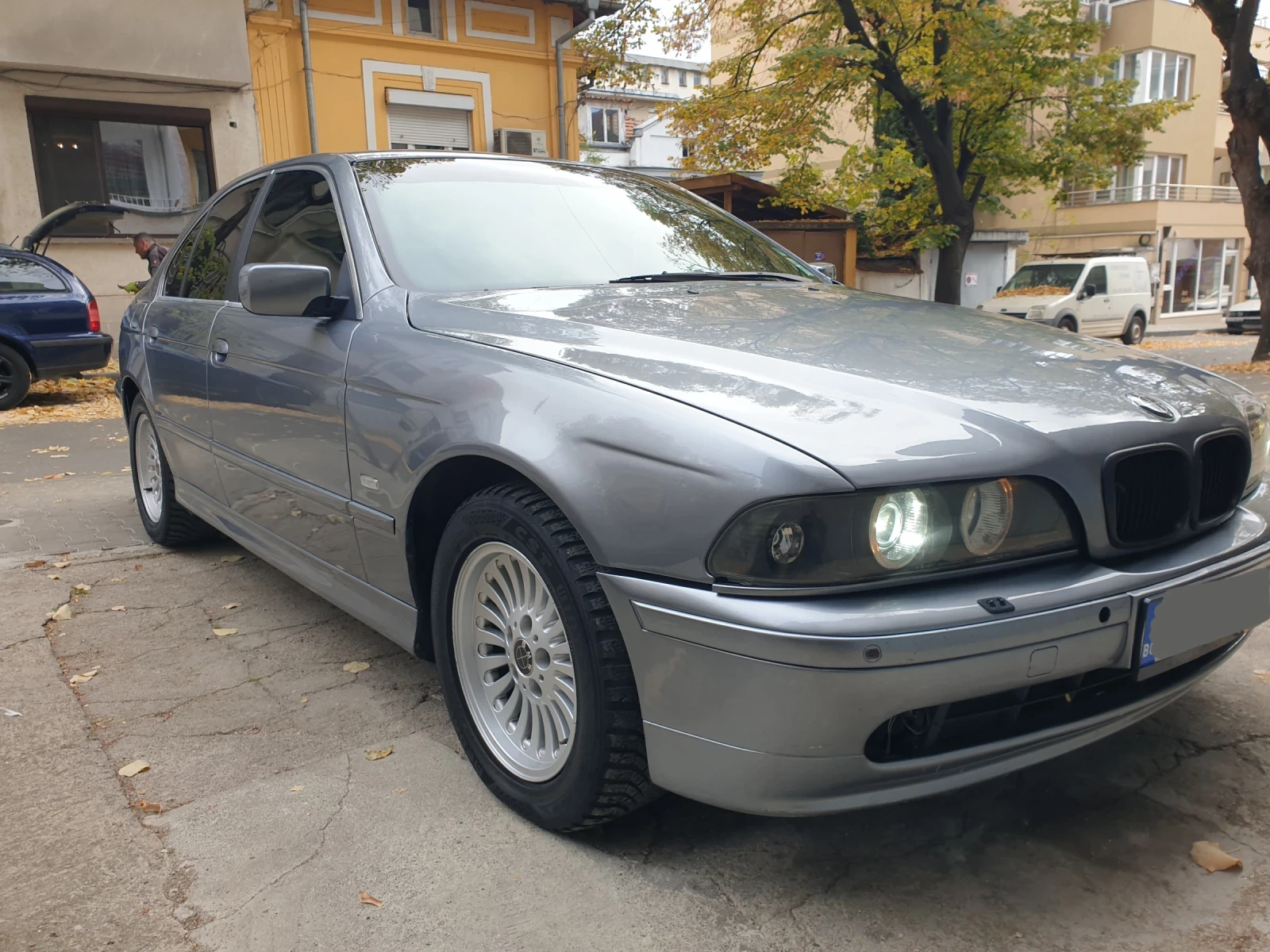 BMW 530 Е39 - изображение 3