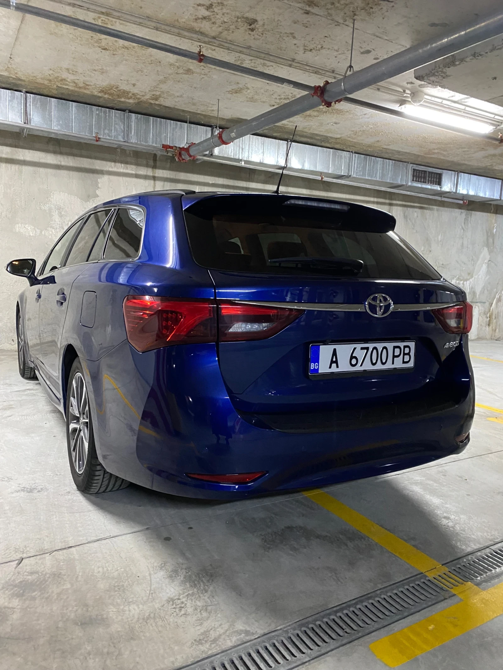 Toyota Avensis 1.8 Edition S - изображение 6