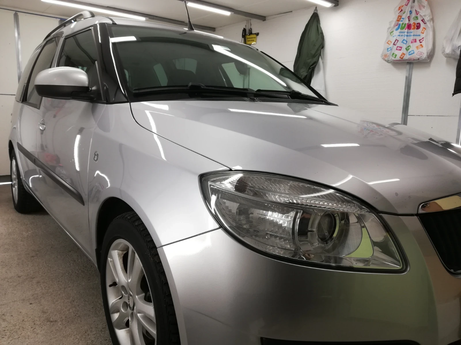 Skoda Roomster 1.6 газ бензин Avtomat - изображение 2