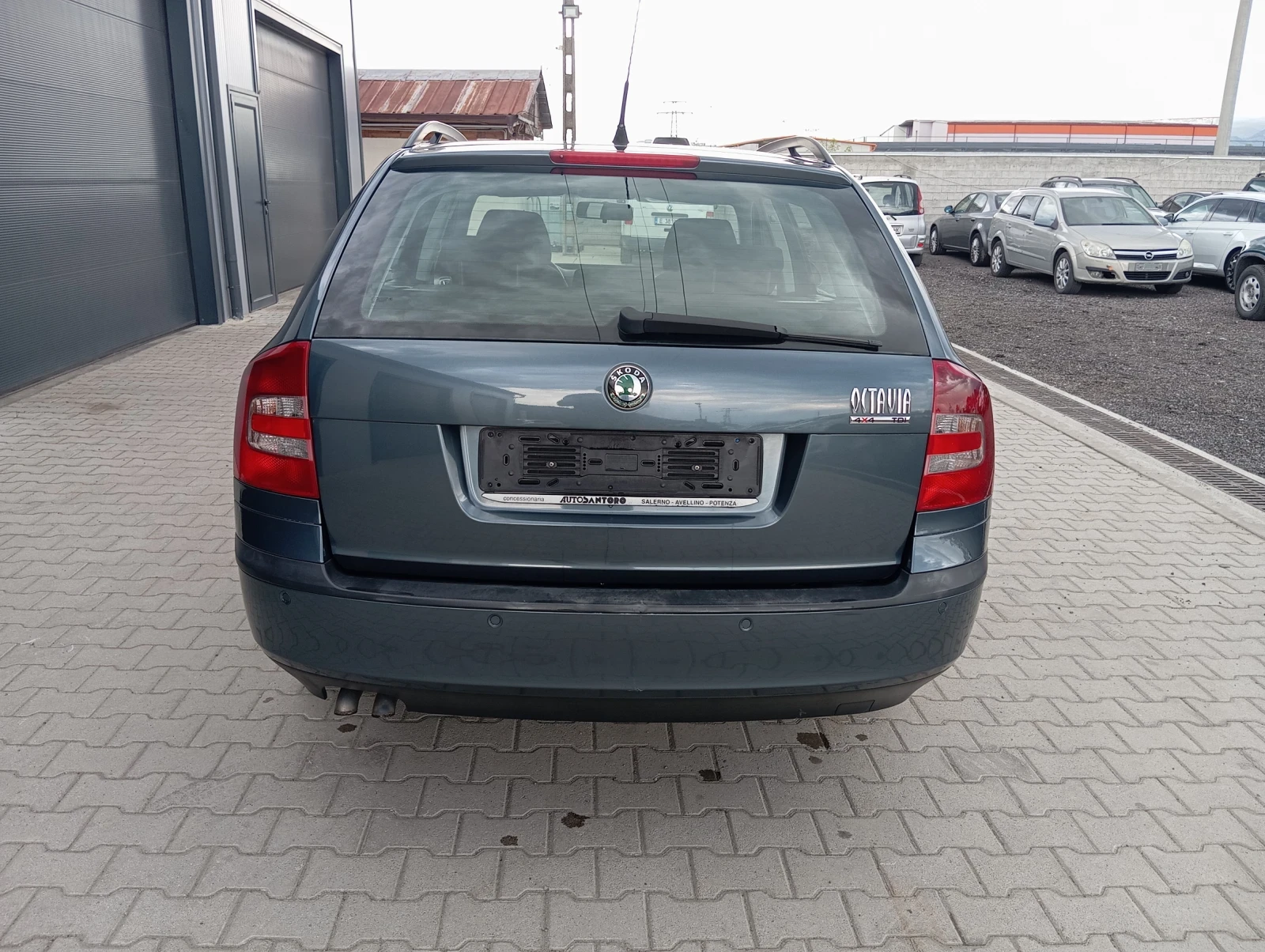 Skoda Octavia 1.9 TDI 4X4  - изображение 5