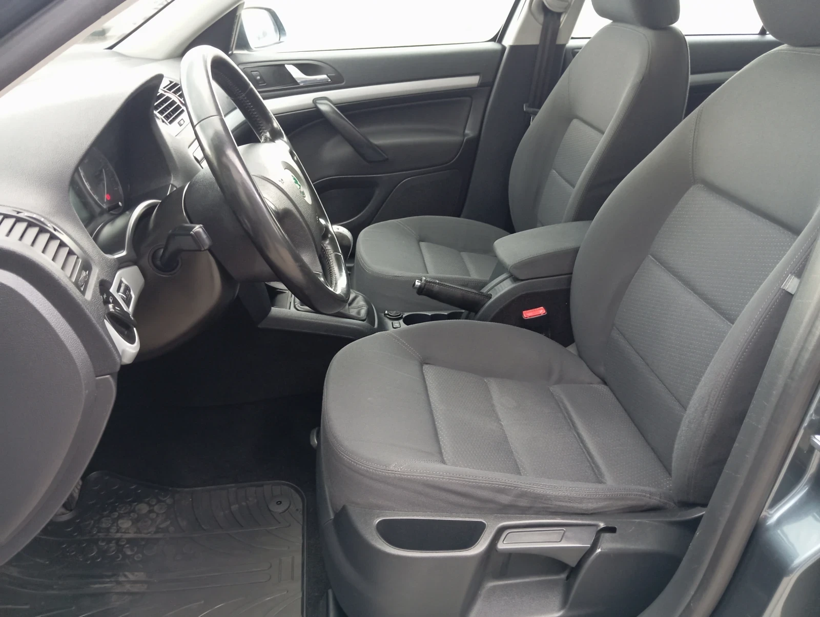 Skoda Octavia 1.9 TDI 4X4  - изображение 7