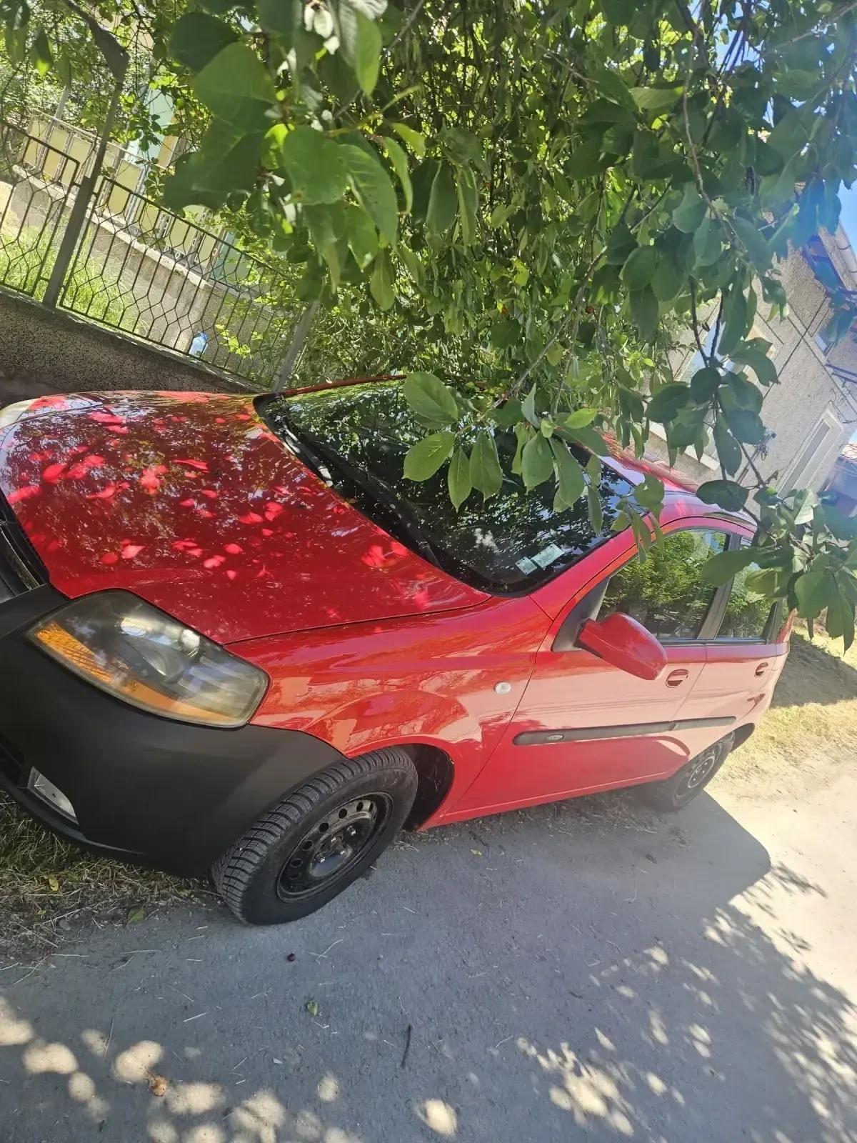 Chevrolet Kalos 1.4 16V - изображение 2