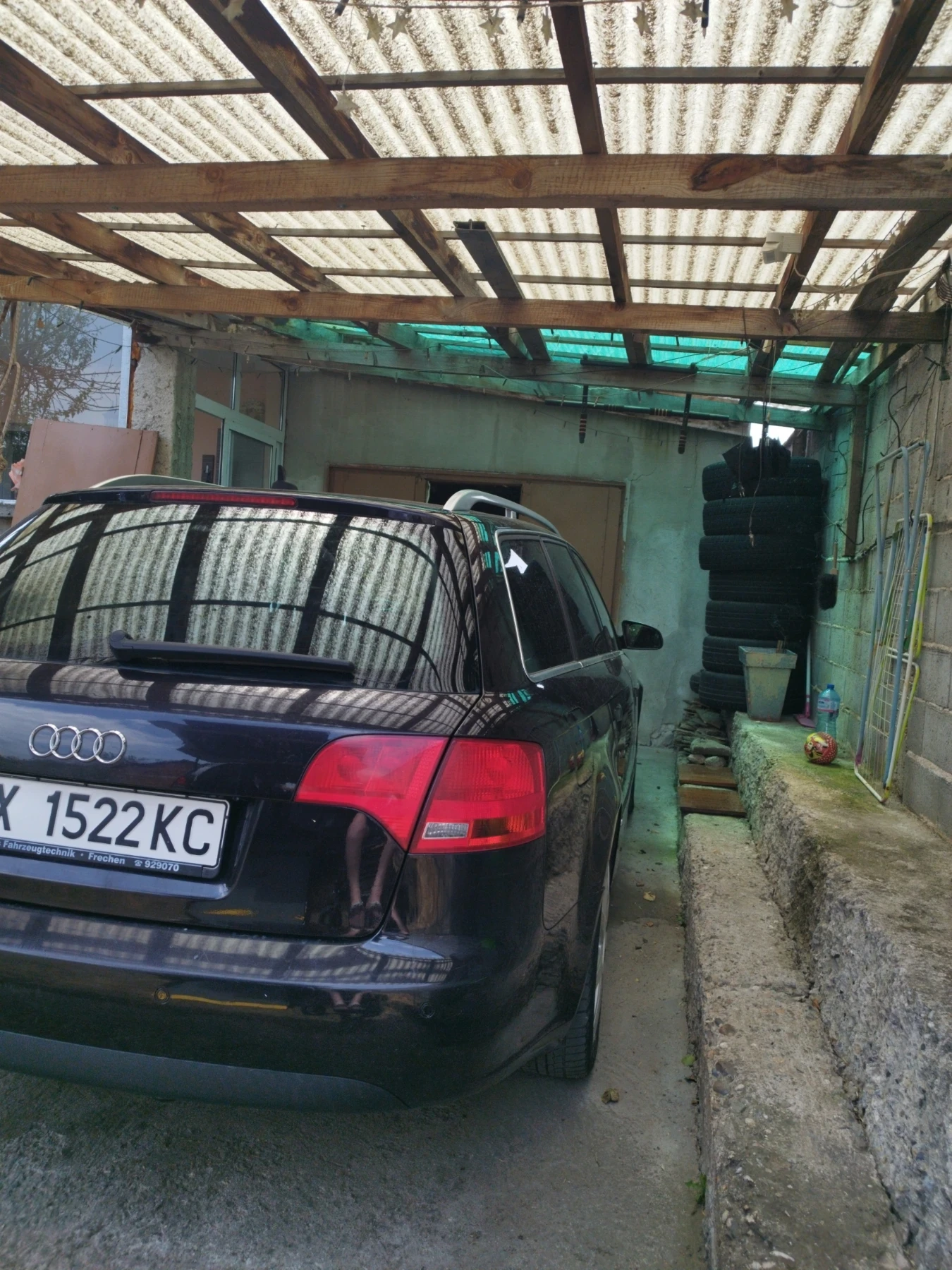 Audi A4 S_line_2.0_140hp_6ск - изображение 8