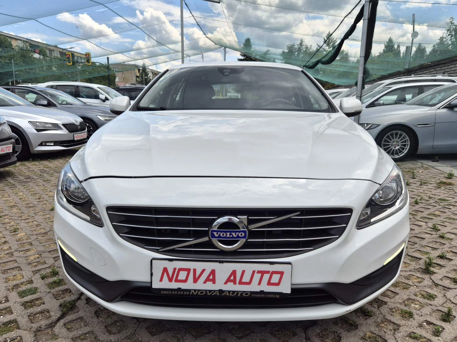 Volvo V60 1.6D-AUTOMATIC-FACE LIFT - изображение 6