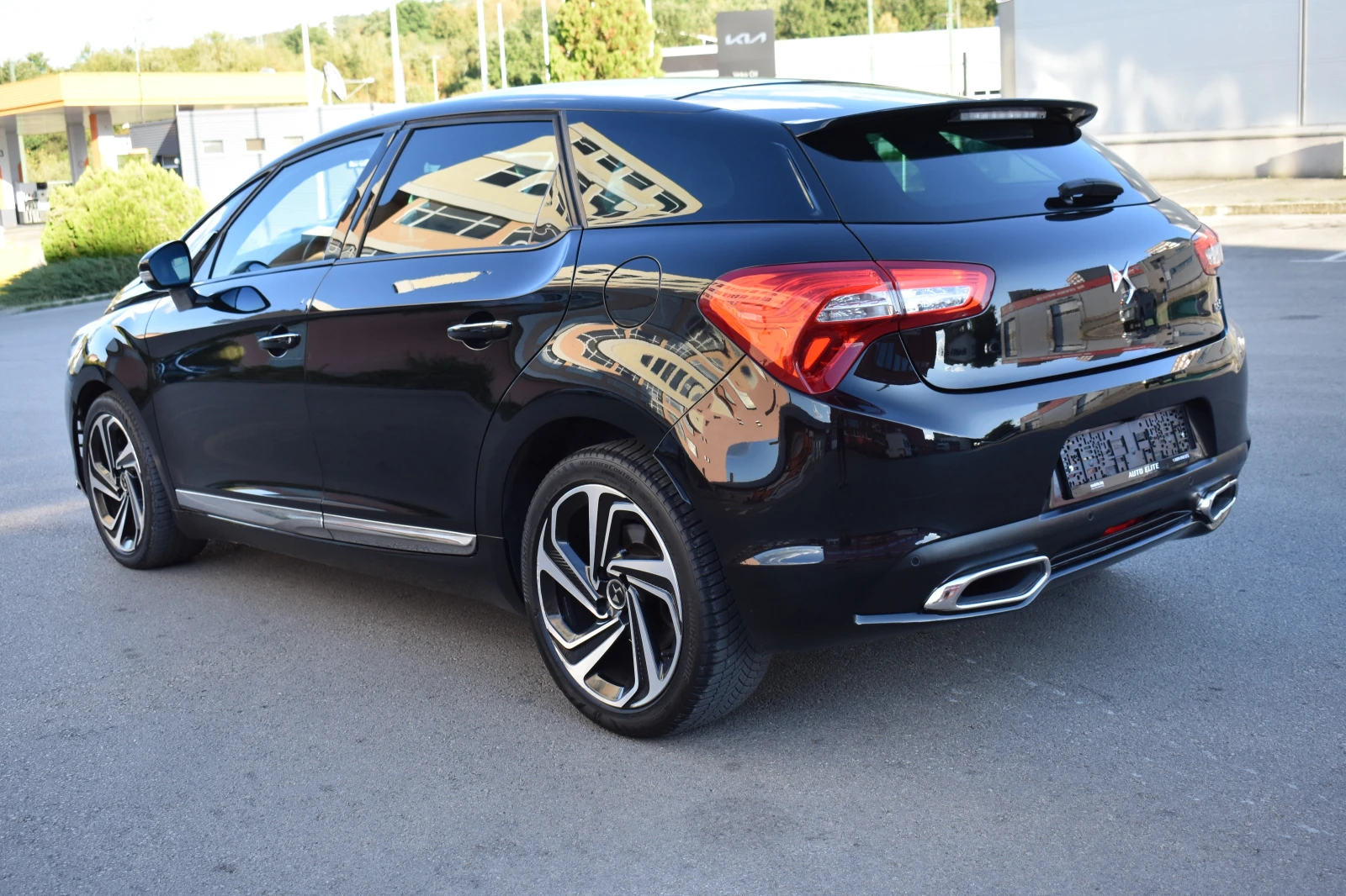 Citroen DS5 2.0HDI/180kc= EXCLUSIVE= PANORAMA= NAVI= FACELIFT! - изображение 3