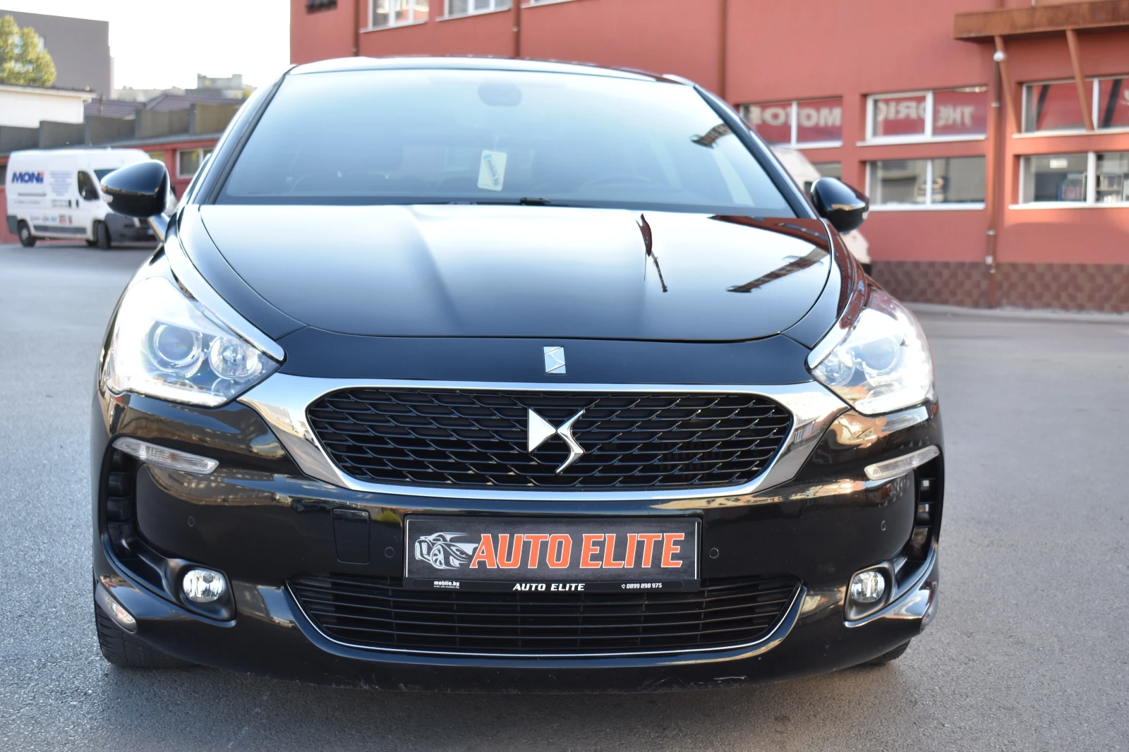 Citroen DS5 2.0HDI/180kc= EXCLUSIVE= PANORAMA= NAVI= FACELIFT! - изображение 8