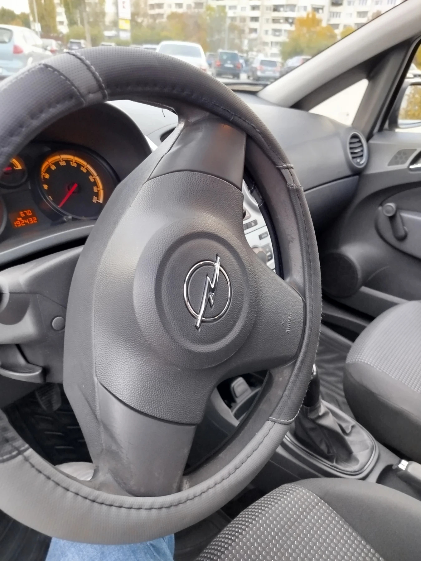 Opel Corsa 1.2 - изображение 6