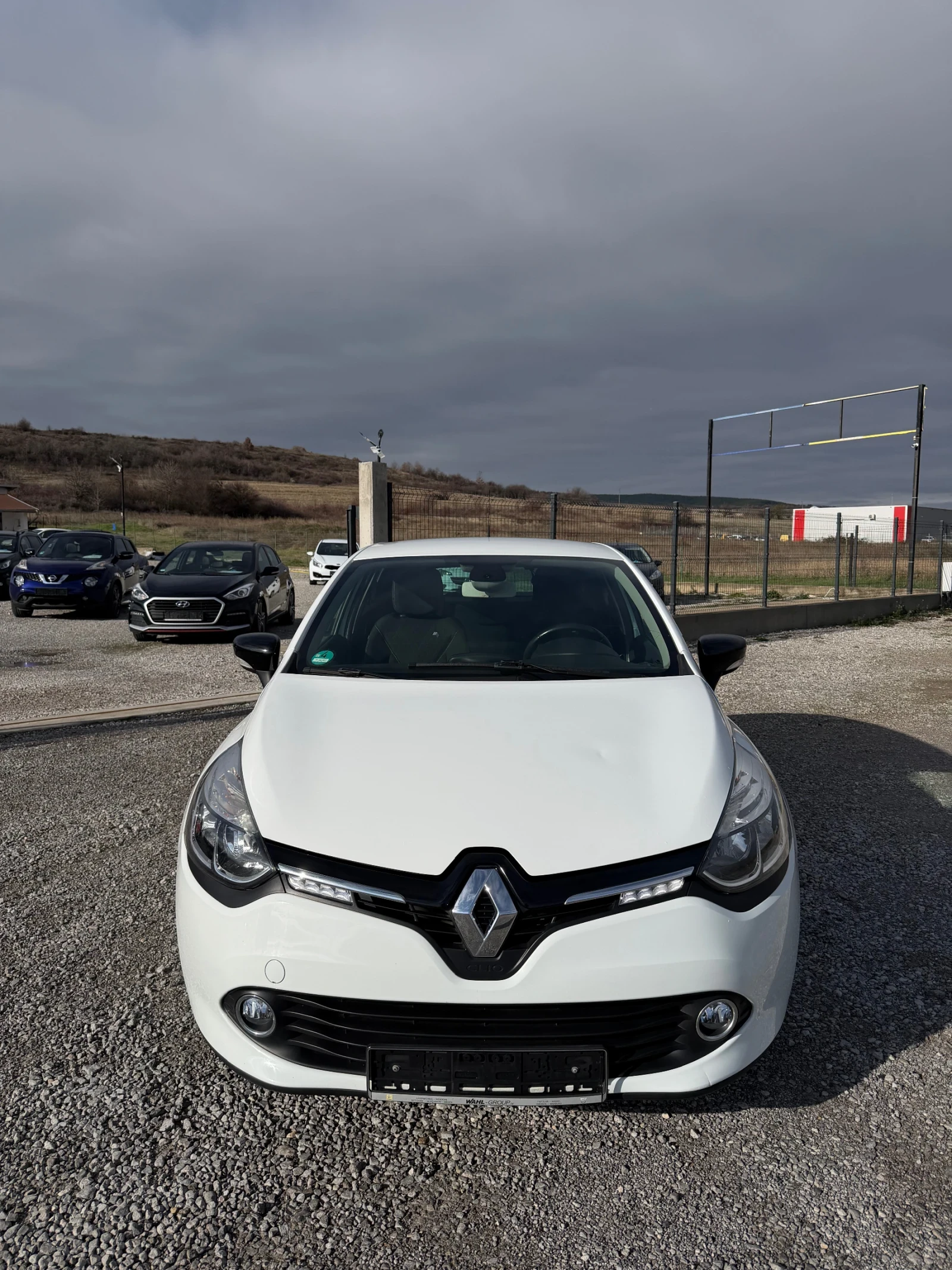 Renault Clio LIMITED 1.2i 16V NAVI EURO 6 TUV COC SERVICE BOOK - изображение 3