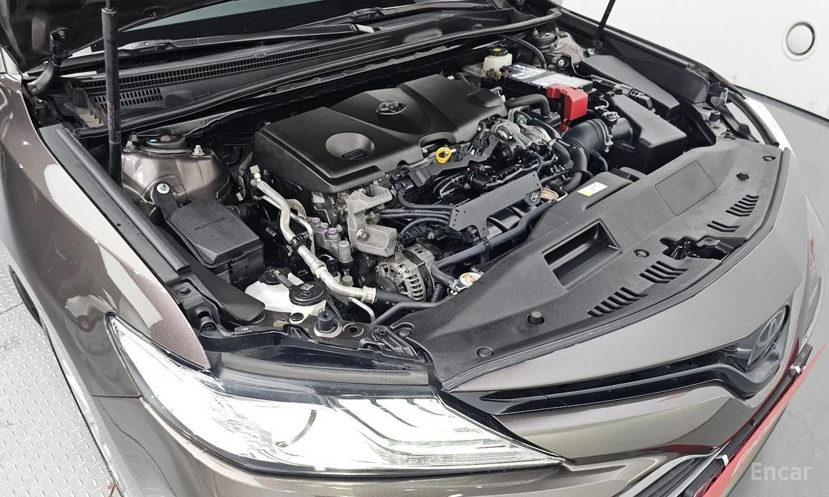 Toyota Camry  - изображение 6