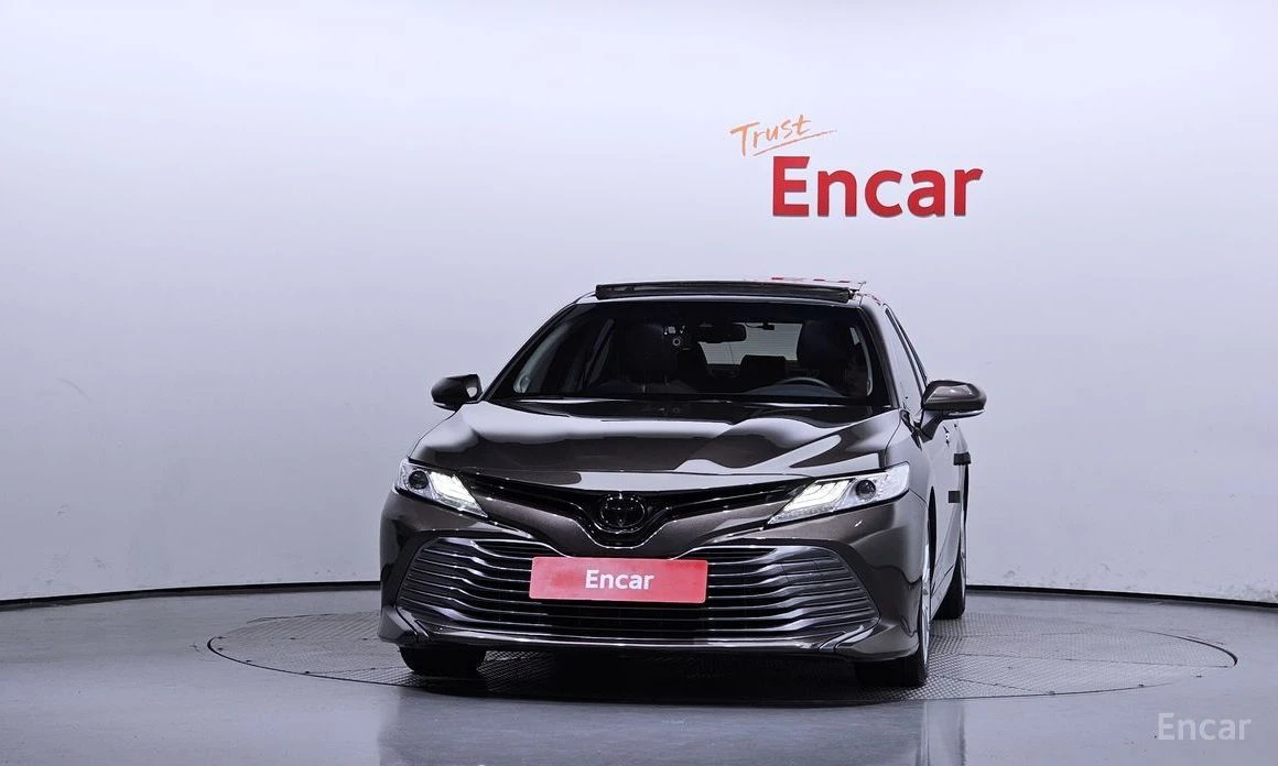 Toyota Camry  - изображение 3