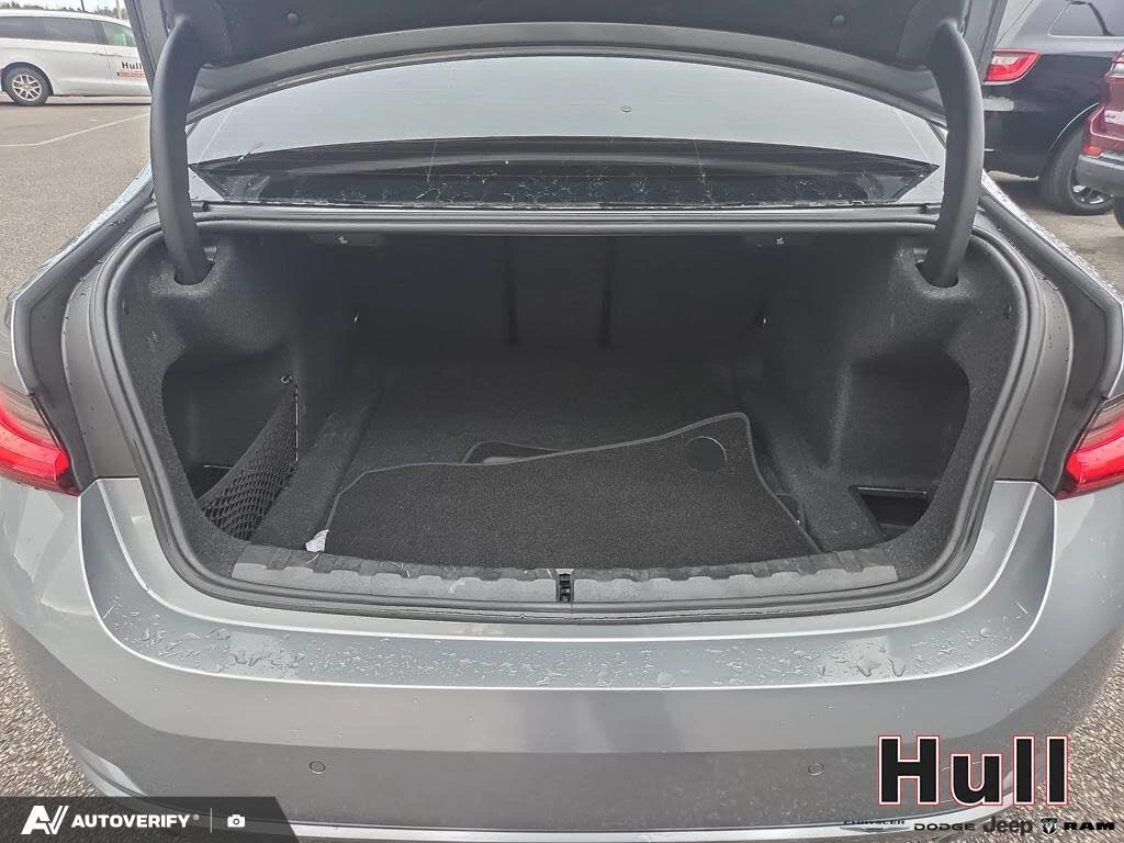 BMW 330 3 Series 330i xDrive AWD * АвтокКредит (ЦЕНА ДО БГ - изображение 7