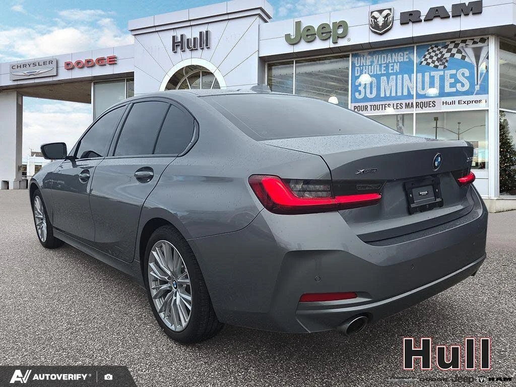 BMW 330 3 Series 330i xDrive AWD * АвтокКредит (ЦЕНА ДО БГ - изображение 4