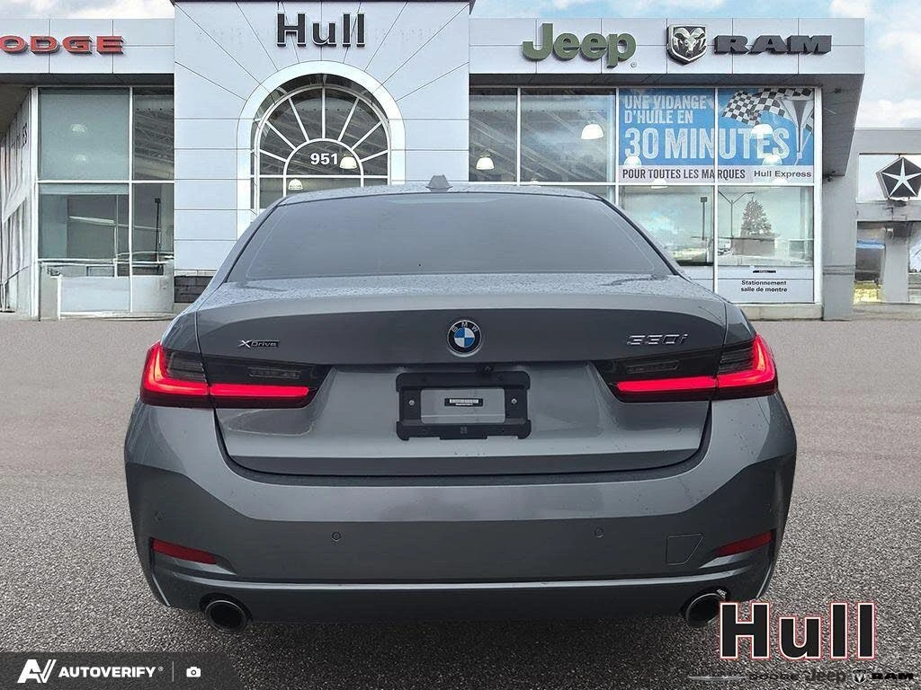 BMW 330 3 Series 330i xDrive AWD * АвтокКредит (ЦЕНА ДО БГ - изображение 5