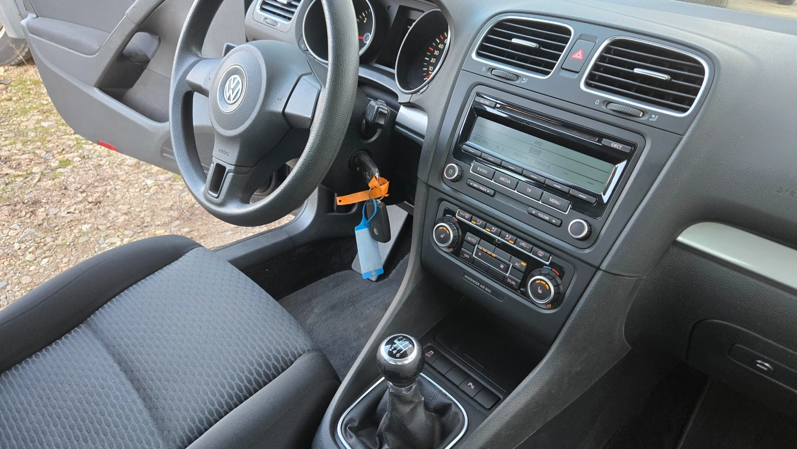 VW Golf Отлична 4х4, снимка 10 - Автомобили и джипове - 53832531