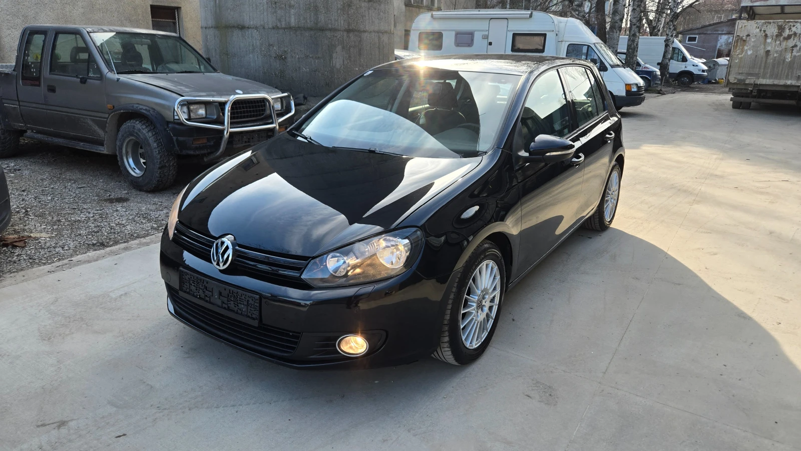 VW Golf Отлична 4х4, снимка 2 - Автомобили и джипове - 53832531