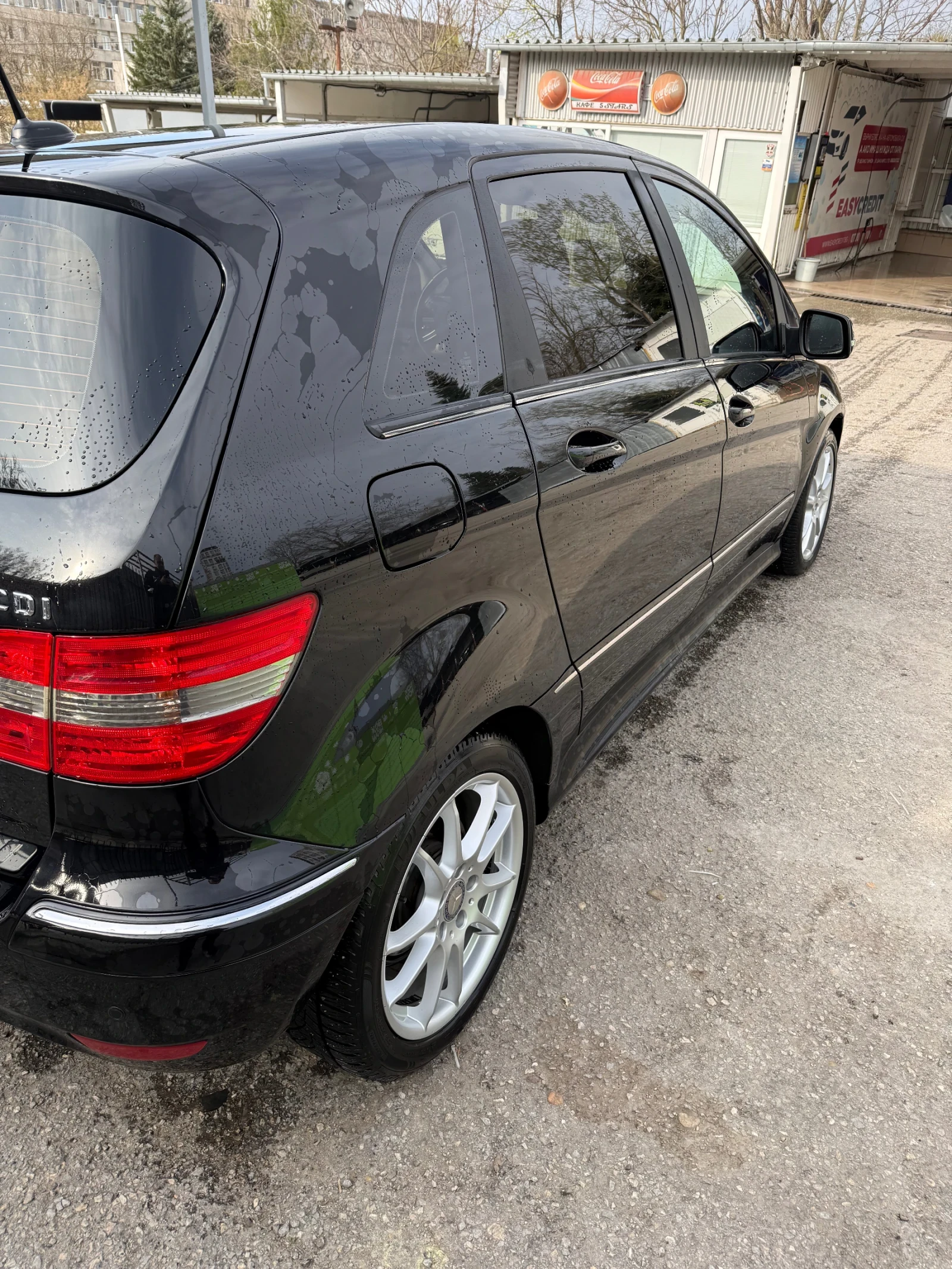 Mercedes-Benz B 200, снимка 2 - Автомобили и джипове - 54209177