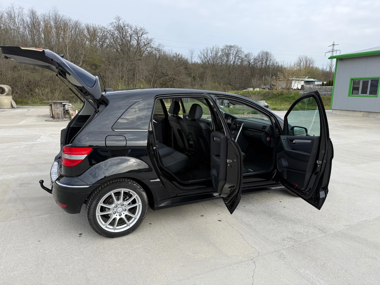 Mercedes-Benz B 200, снимка 4 - Автомобили и джипове - 54209177