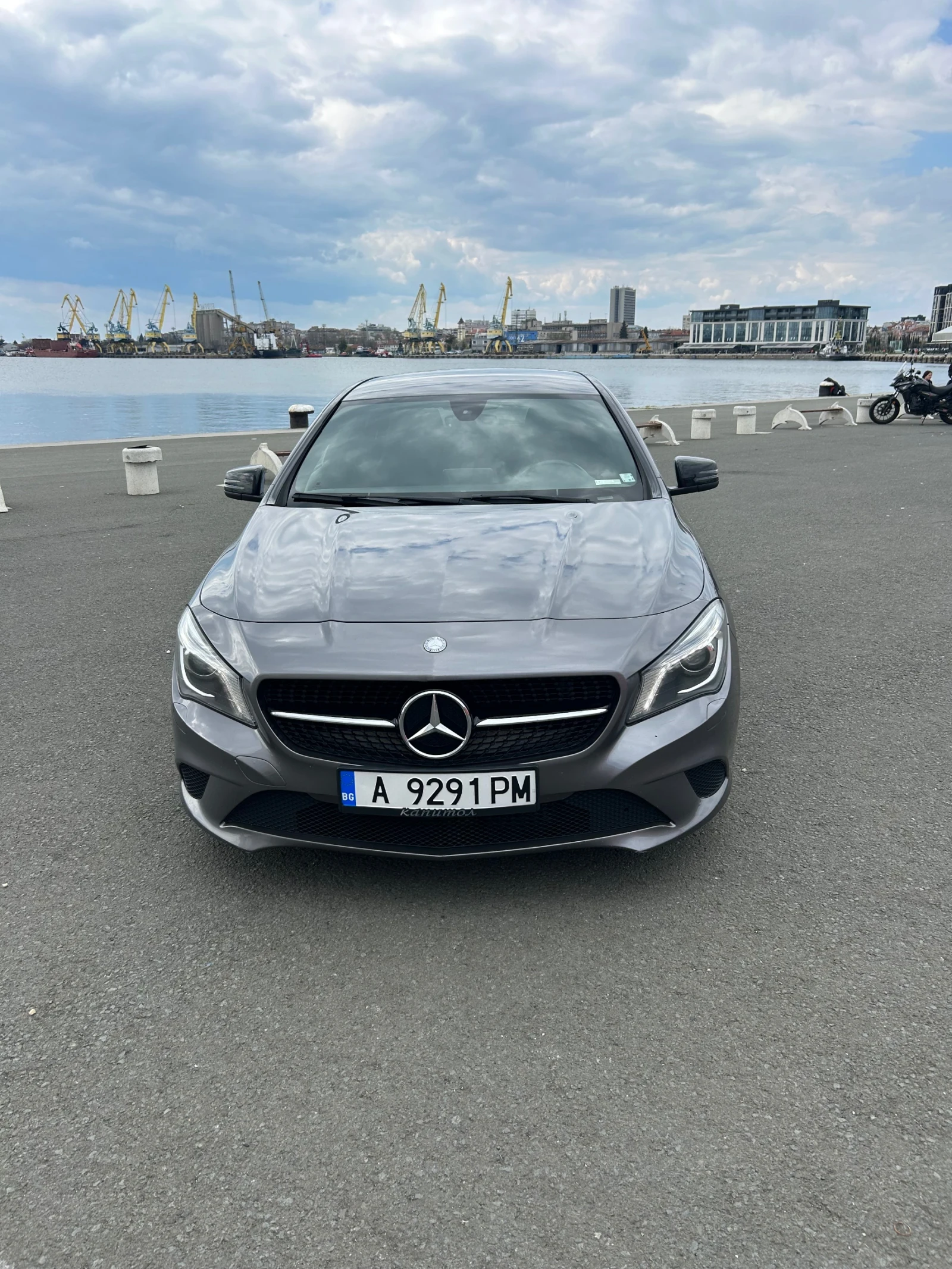 Mercedes-Benz CLA 220, снимка 4 - Автомобили и джипове - 54246141