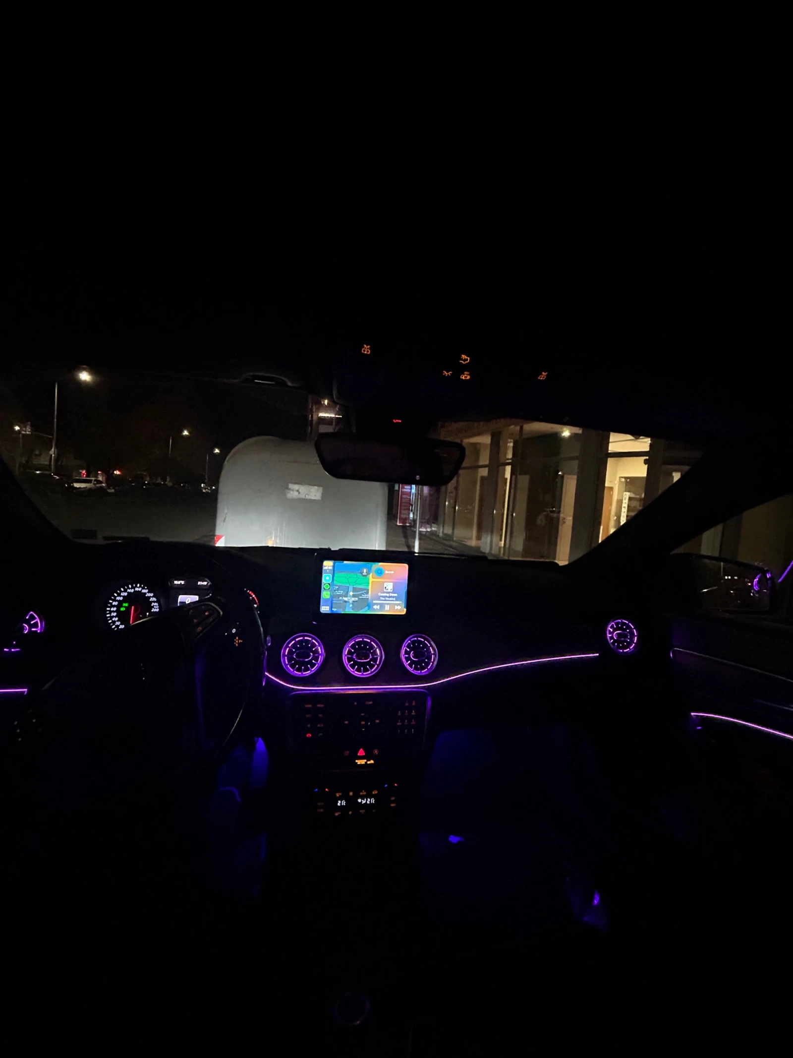 Mercedes-Benz CLA 220, снимка 7 - Автомобили и джипове - 54246141