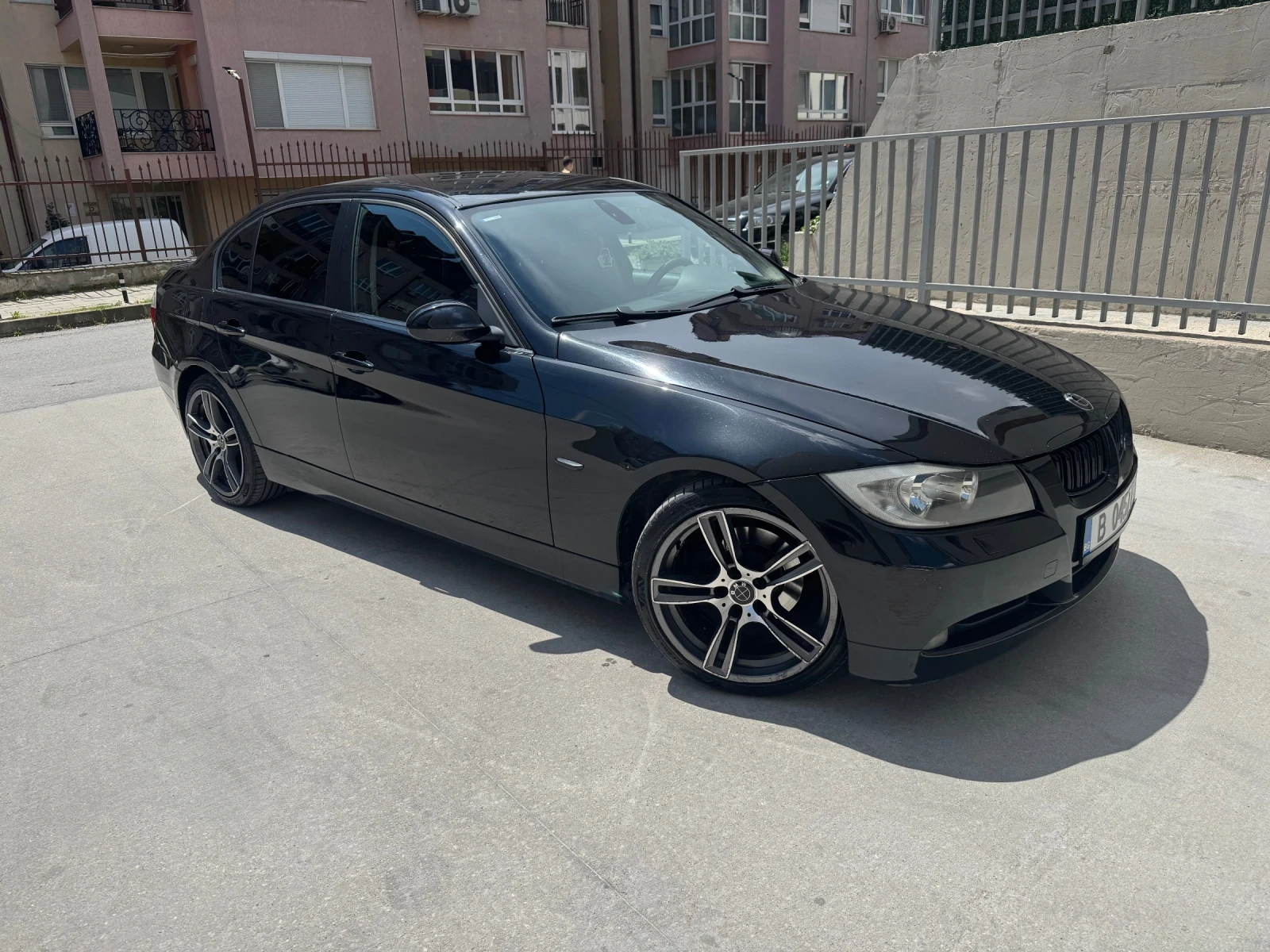 BMW 318, снимка 2 - Автомобили и джипове - 54519212