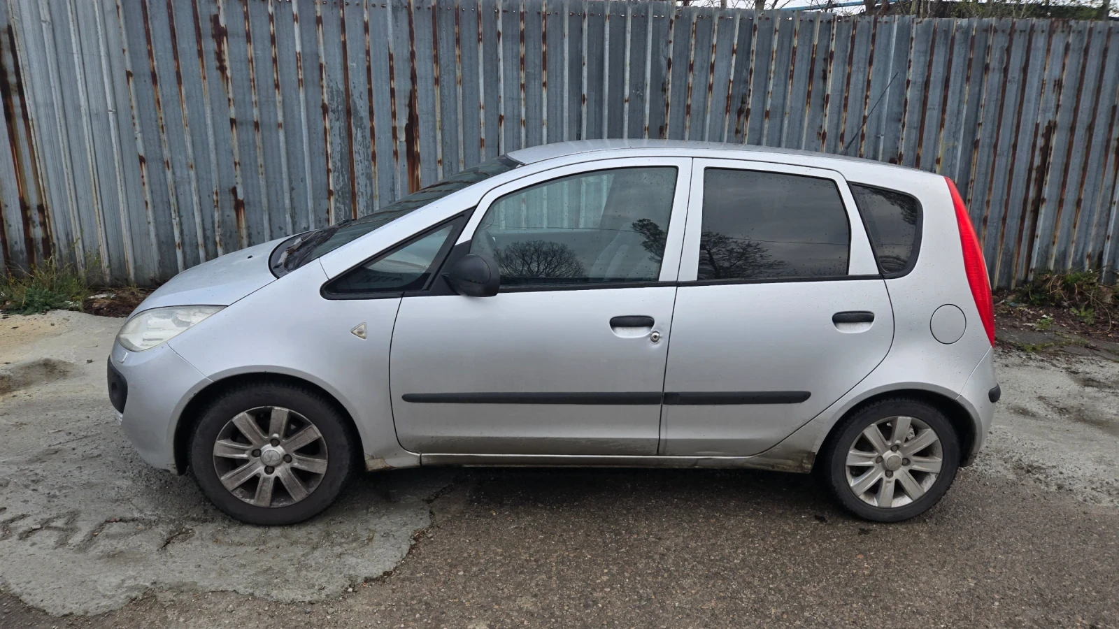 Mitsubishi Colt, снимка 2 - Автомобили и джипове - 54676916