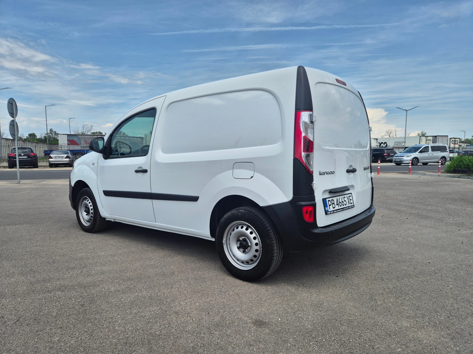 Renault Kangoo N1-M/T 1.5 DCI, снимка 3 - Автомобили и джипове - 54764385